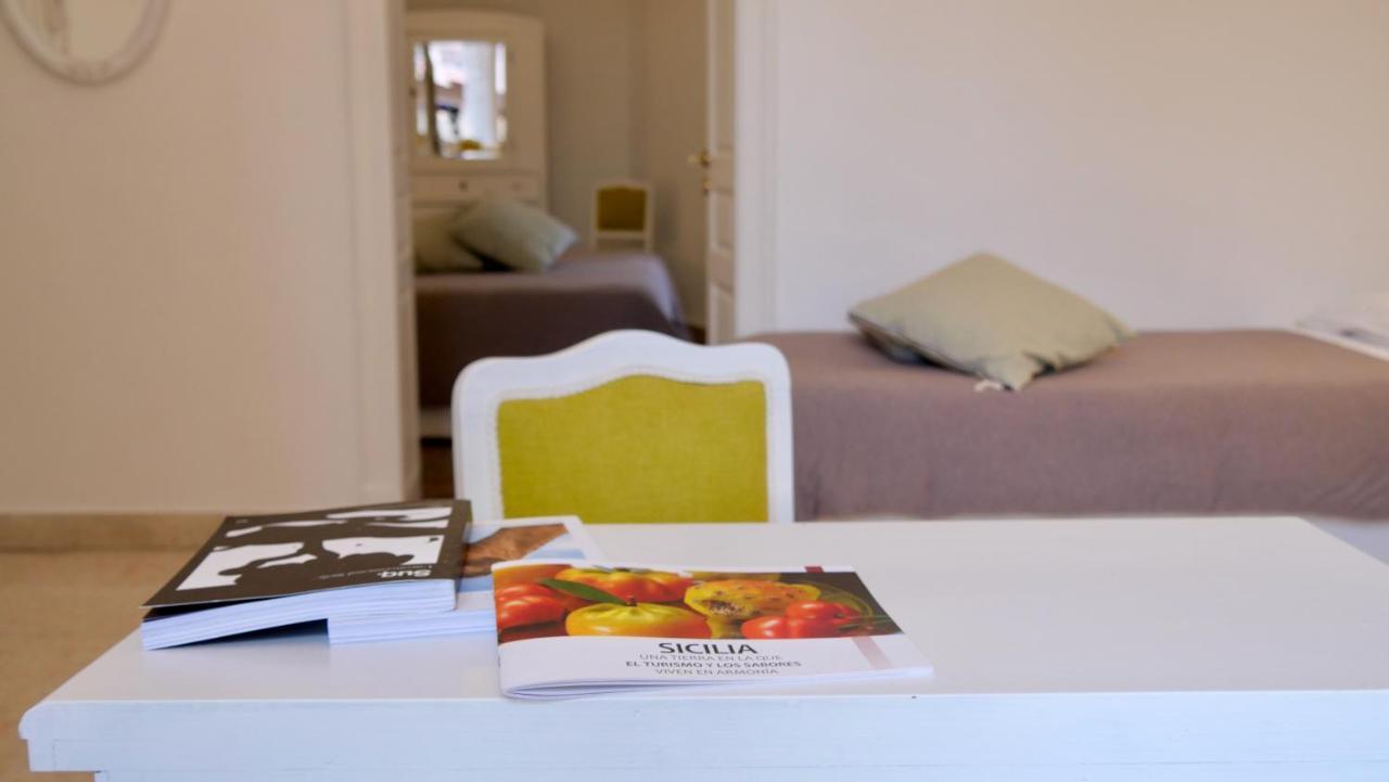 Bianko Ecochic & L'angolo Di Levante Bed & Breakfast 3*