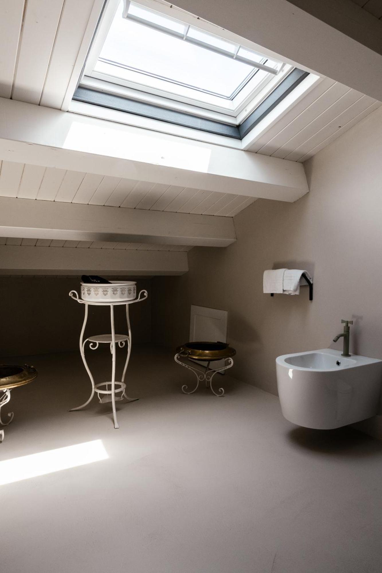 Bianko Ecochic 3* Enna