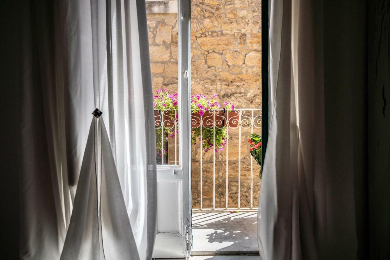 Bed & Breakfast Bianko Ecochic & L'angolo Di Levante